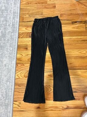Gilli Black Pleated Wide-Leg Pants